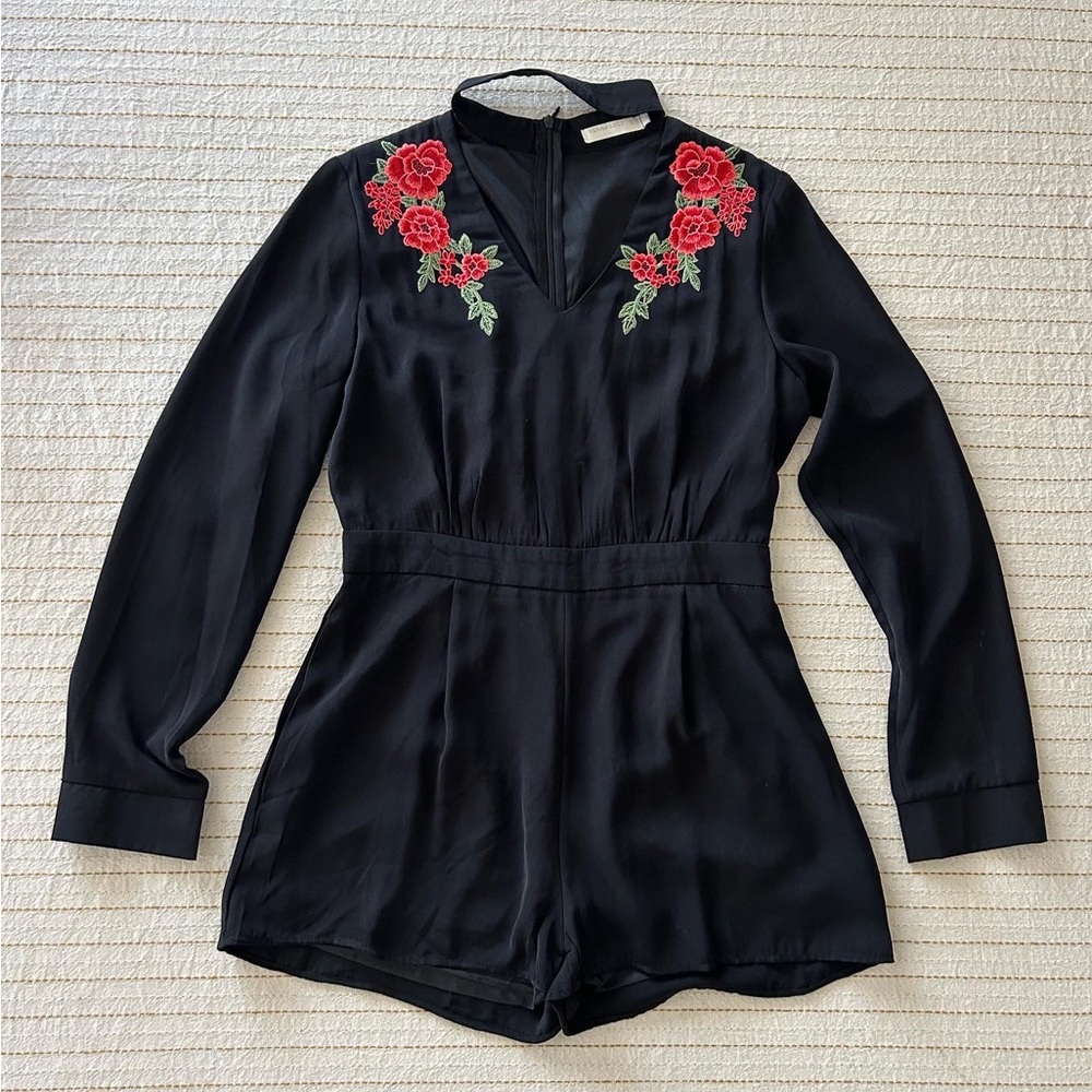 Vera & Lucy romper. Size large